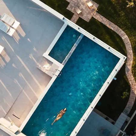 Boutique Mavie - Adults Only 4*