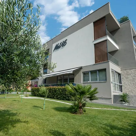 Boutique Mavie - Adults Only 4* נאום